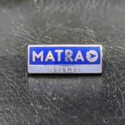 G pin's badge Matra defense militaire missile mistral durandal moynet jupiter Tres bon etat Taille :