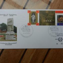 enveloppe timbres de collection souvenir philatélique 50 ans Airborne Museum Hartenstein 1999