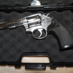 revolver SMITH et WESSON inox  model 64-3 calibre 38 special