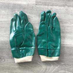 1 paire de gant plastifier vert