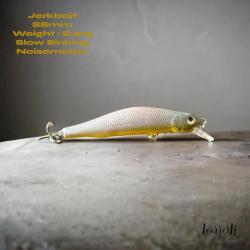 Jerkbait "SilverFlash" artisanal et peint à la main pour la pêche au Black-Bass - Leurre dur unique