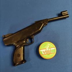 Pistolet à air WEIHRAUCH HW 70 Cal.4.5mm + boite de plomb.