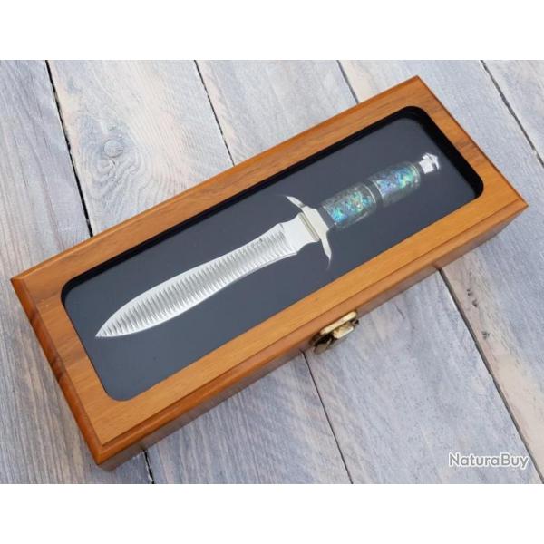 Buck Knives - Limited Edition Dagger - Paua Shell