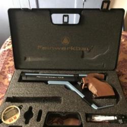 Feinwerkbau 103  pistolet vintage haut de gamme  droitier