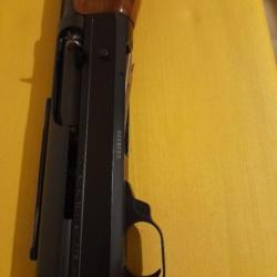 Fusil benelli  Black Eagle calibre 12x89 canon de 71 cm