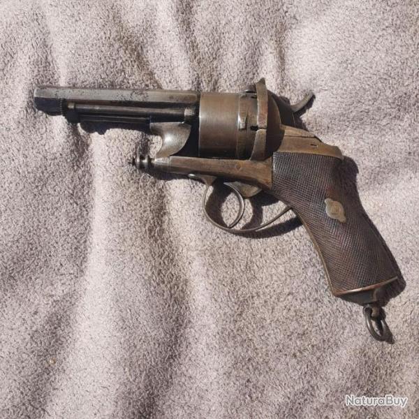 Revolver calibre 12  broche