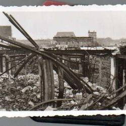 bombardement de beauvais juin 1940 , ruines , façade de la mairie et saint-étienne , photo dubois