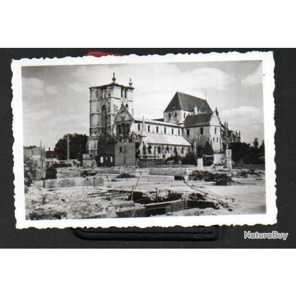bombardement de beauvais juin 1940 , ruines , glise saint-tienne de la rue desgroux , photo dubois