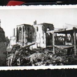 bombardement de beauvais juin 1940 , ruines , église saint-barthélémy  , photo dubois