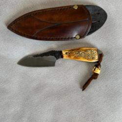 Couteau droit Frédéric Charrière