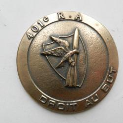 médaille de table militaire 401° R.A. régiment d'artillerie - droit au but