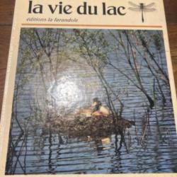 Livre «  la vie du lac »