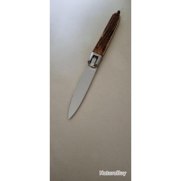 Gros couteau ancien Automatique ST ETIENNE(Manufrance) Os Cerf ou Cerf vritable 200 grs