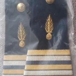 Épaulettes vintage Gendarmerie. 8