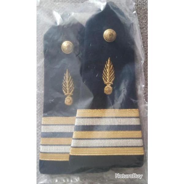 paulettes vintage Gendarmerie. 8