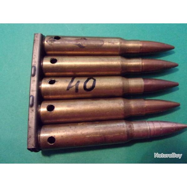 1 Clip avec 5 munitions 7,5x54 MAS de 40 tui laiton, balle blinde cuivre, neutralise