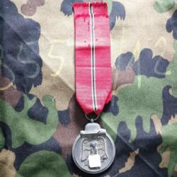 Médaille Front de L Est- 3 ème Reich