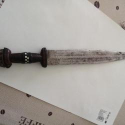 vend grande dague africaine ancienne nigéria sans prix de réserve