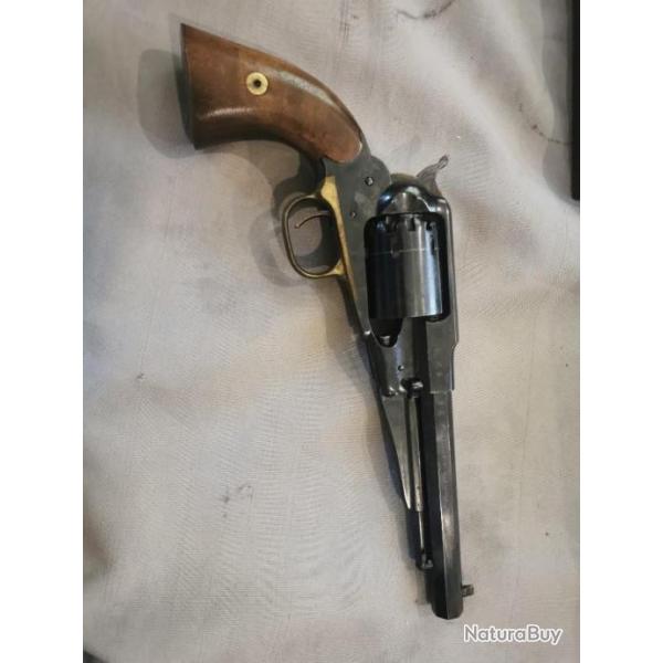 Vends Remington calibre 36 bon tat Trs prcis jusqu' 30 mtres