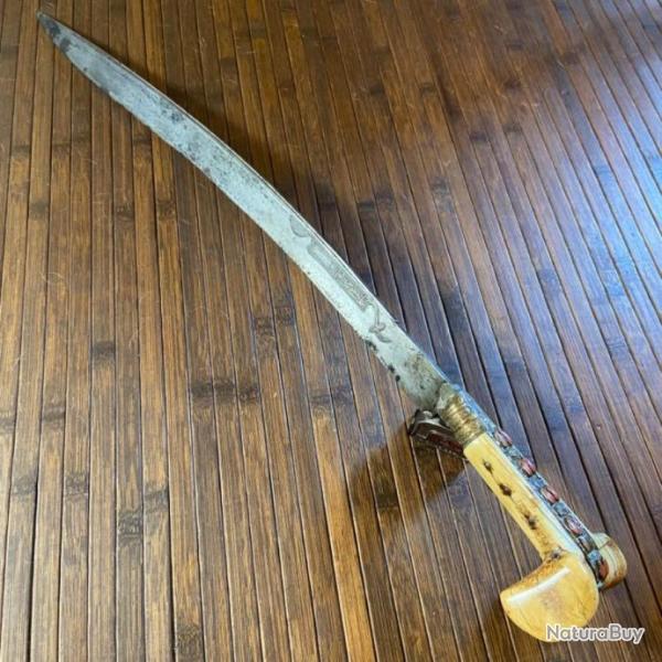 SABRE YATAGAN IVOIRE DE L'EMPIRE OTTOMAN CIRCA 1825