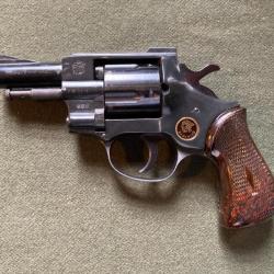 Revolver d'alarme ARMINIUS 9mm à gaz modèle HW1G-E   catégorie D