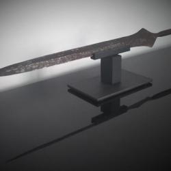 Pointe de lance, fer de lance africaine avec support-années 50-RDC ou Ex Zaïre