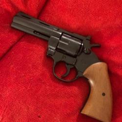 Revolver magnum de chez Bruni 9mm K