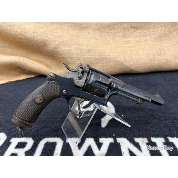 Revolver W.F 1882 1er Type Cat.D n17136
