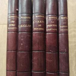 Cinq livres des oeuvres d'Edmond Rostand, début du XXème siècle.