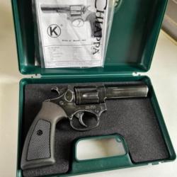 KIMAR Power Revolver 380 4" comme neuf. utilisé une seule fois  9mm blanc. PAK
