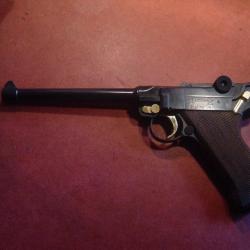 Pistolet allemand Pistole 08, mod. Marine 04 en cal. 315 à blanc, canon long avec 50 cartouches.