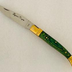 Couteau de poche Le Bougna 22 cm ouvert manche en bois coloré vert.
