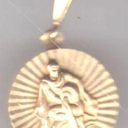 médaille du verseau, plaqué or, ø 17 mm. SM.