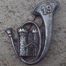 19° Bataillon de Chasseurs à Pied, dos guilloché, 2 anneaux