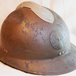 Casque Adrian mle 26 infanterie avec insigne rondache - complet  - WWII ref b