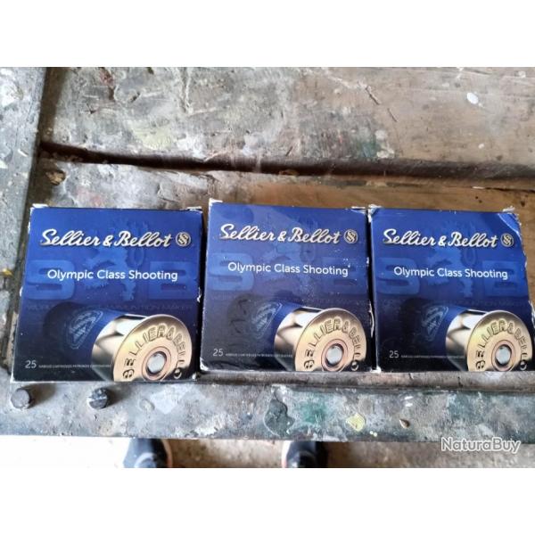 Botes de 25 cartouches slug calibre 12/70 Sellier et Bellot