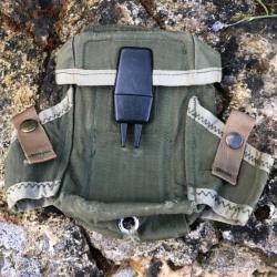 Porte-chargeurs LC2 M16 MAG POUCH US surplus militaire VIETNAM