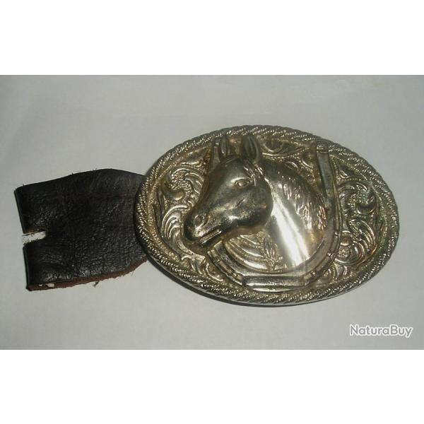 ANCIENNE BOUCLE DE CEINTURE COW-BOY TTE DE CHEVAL EN MTAL