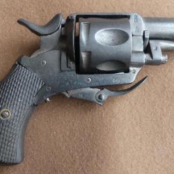 Bon revolver bull-dog cal 320 short (Manufacture Française d'armes & cycle de st Etienne)