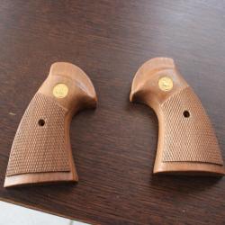 Plaquettes de revolver colt en bois origine