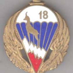 18° RIPC. 18° Régiment d'Infanterie Parachutiste de Choc. émail grand feu. Drago. 1 boléro ourlé, gr