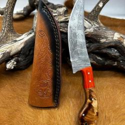 Couteau chasse lame damas 256 couches Manche en bois d'olivier  ref D72