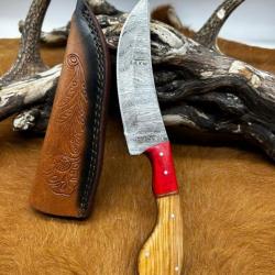 Couteau chasse lame damas 256 couches Manche en bois d'olivier  ref D80