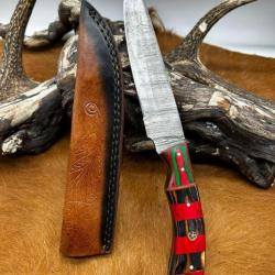 Couteau chasse lame damas 256 couches Manche en bois d'olivier coloré ref D84