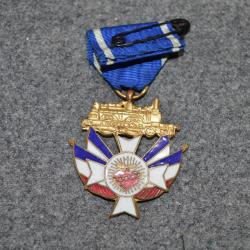 Ancienne médaille de l'orphelinat de la SNCF en Email Bronze Cheminots (1)