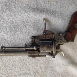 Revolver à broche MEYERS Breveté calibre 7 mm, modèle à cadre fermé