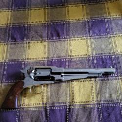 Revolver à poudre noire pietta Remington 1858 new model army  en 8 pouces cal  44.