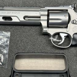 SMITH & WESSON 686 COMPETITOR