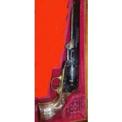 Revolver poudre noire pietta commémoratif Clint Eastwood  patent fillpietta cal 44
