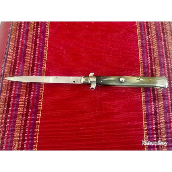 Couteau  Mcanisme ancien Inox et Corne Longueur totale 28 cms